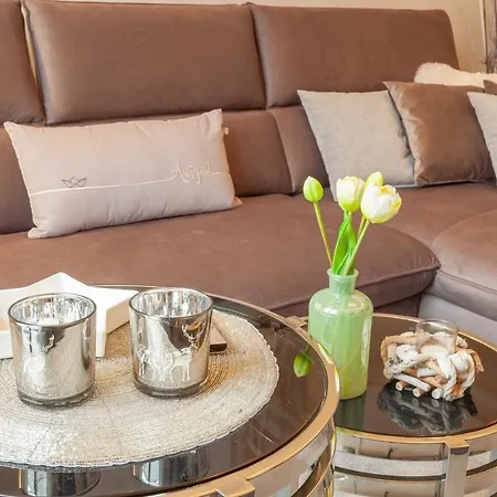 Altes Postamt, Zeppelinstrasse, Binz, 18609 Lägenhet