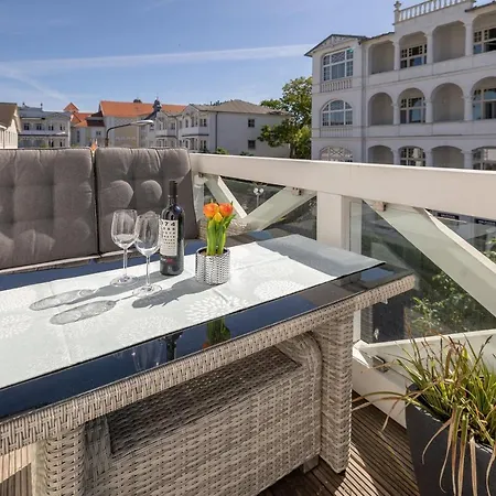 Altes Postamt, Zeppelinstrasse, Binz, 18609 Lägenhet