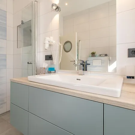 Altes Postamt, Zeppelinstrasse, Binz, 18609 Binz